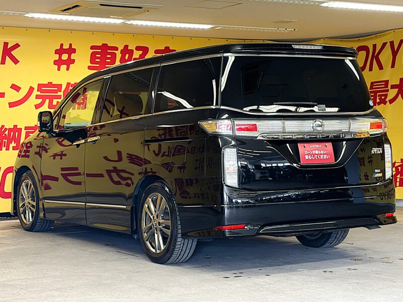 ELGRAND エルグランド 350ハイウェイスター アーバンクロム【4WD】