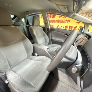 PRIUS プリウス L 【ユーザー買取車】