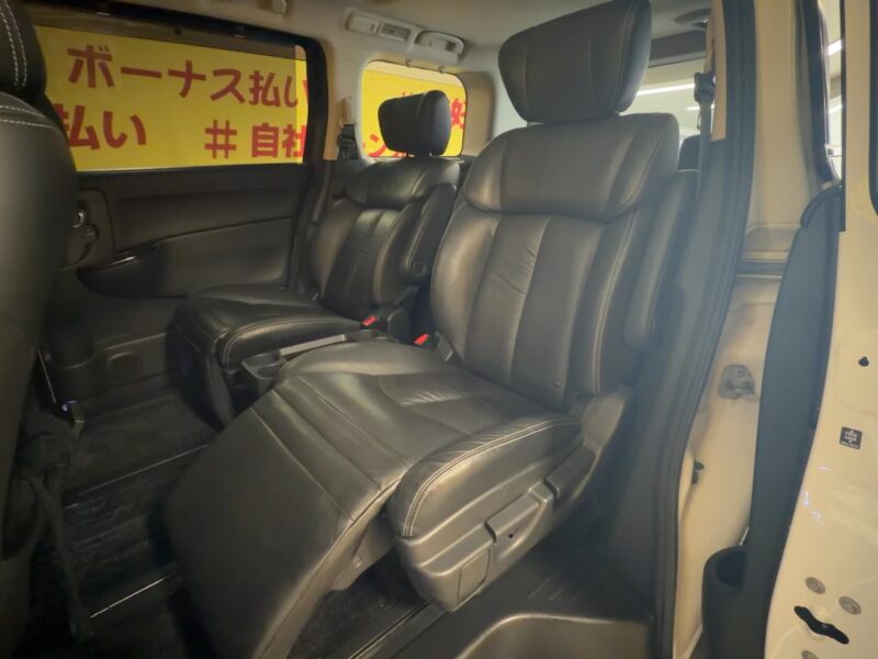 ELGRAND エルグランド ライダー【特別仕様車】