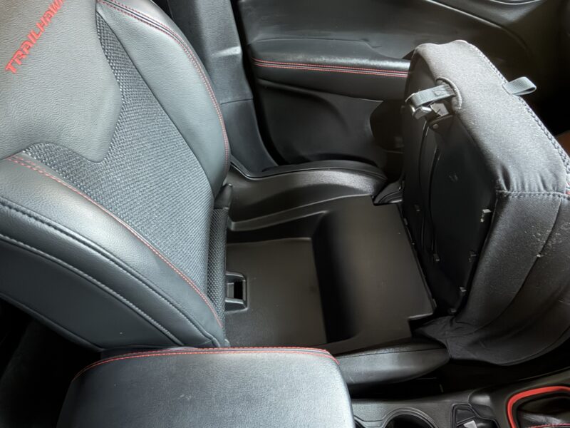 JEEP COMPASS ジープ・コンパス トレイルホーク【総合評価優良車】【限定特別仕様車】【4WD】【ワンオーナー】【車検2年付】