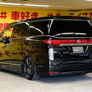 ELGRAND エルグランド 250ハイウェイスター【車検２年付】