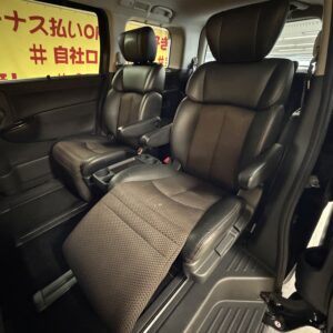 ELGRAND　エルグランド ３５０ハイウェイスター　アーバンクロム【4WD】
