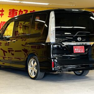SERENA　セレナ　ライダー　ブラックライン　S-HV【特別仕様車】【総合評価優良車】【車検２年付】
