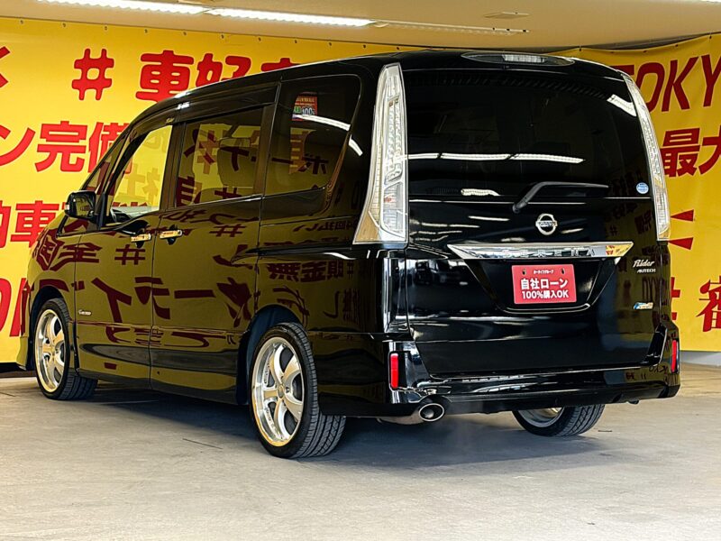 SERENA セレナ ライダー ブラックライン S-HV【特別仕様車】【総合評価優良車】【車検2年付】