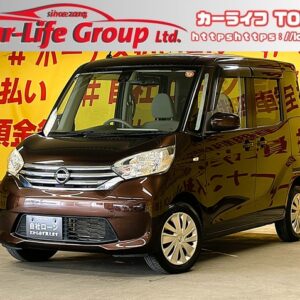 DAYZROOX　デイズルークス　X　【4WD】【ワンオーナー】【車検２年付】