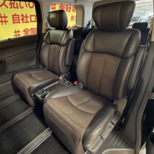 ELGRAND　エルグランド ３５０ハイウェイスター　アーバンクロム【4WD】