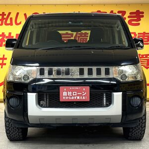 DELICA　デリカD5　M　【カスタム】【4WD】【車検2年付】　