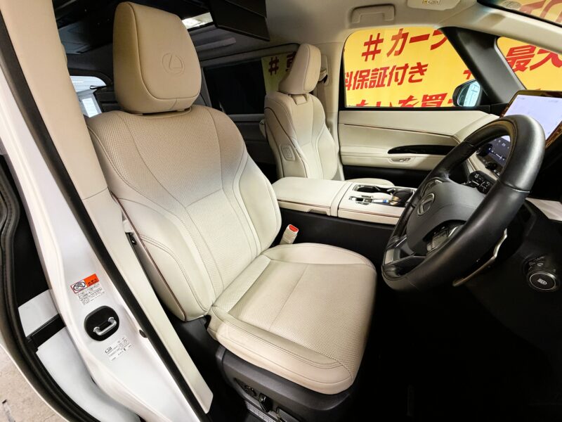 LEXUS LM500h バージョンL 【総合評価優良車】【4WD】