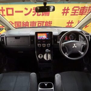DELICA　デリカD5　M　【カスタム】【4WD】【車検2年付】　