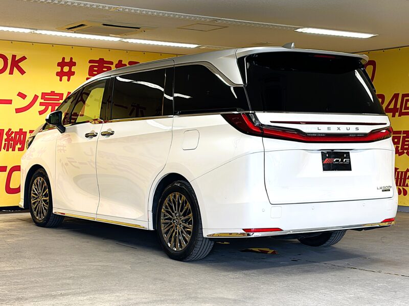 LEXUS LM500h バージョンL 【総合評価優良車】【4WD】