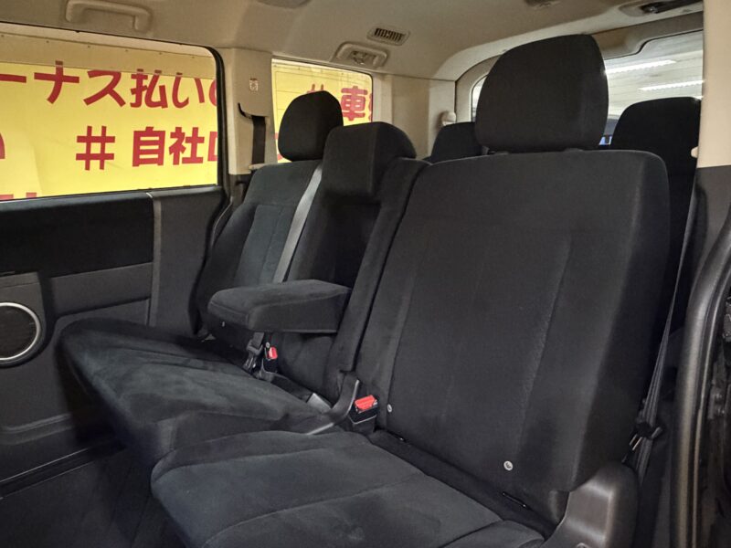 DELICA デリカD5 M 【カスタム】【4WD】【車検2年付】