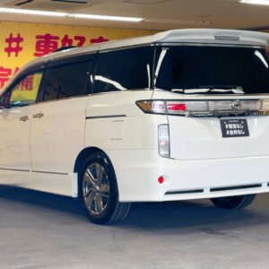 ELGRAND　エルグランド　ライダー【特別仕様車】