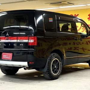 DELICA　デリカD5　M　【カスタム】【4WD】【車検2年付】　