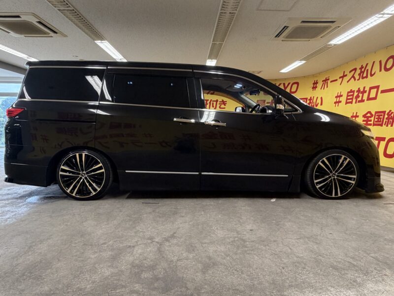 ELGRAND エルグランド 250ハイウェイスター【カスタム】【車検2年付】