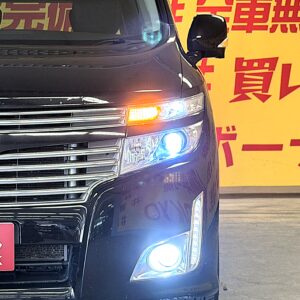 ELGRAND　エルグランド　350ハイウェイスター　【4WD】