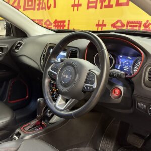JEEP COMPASS　ジープ・コンパス　トレイルホーク【総合評価優良車】【限定特別仕様車】【４WD】【ワンオーナー】【車検２年付】