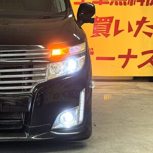 ELGRAND エルグランド ２５０ハイウェイスター【カスタム】【車検２年付】