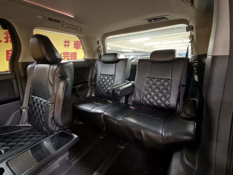 VELLFIRE ヴェルファイア 2.4Z プラチナムセレクション【特別仕様車】【カスタム】