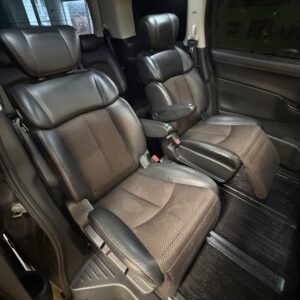 ELGRAND エルグランド 250ハイウェイスター【車検２年付】