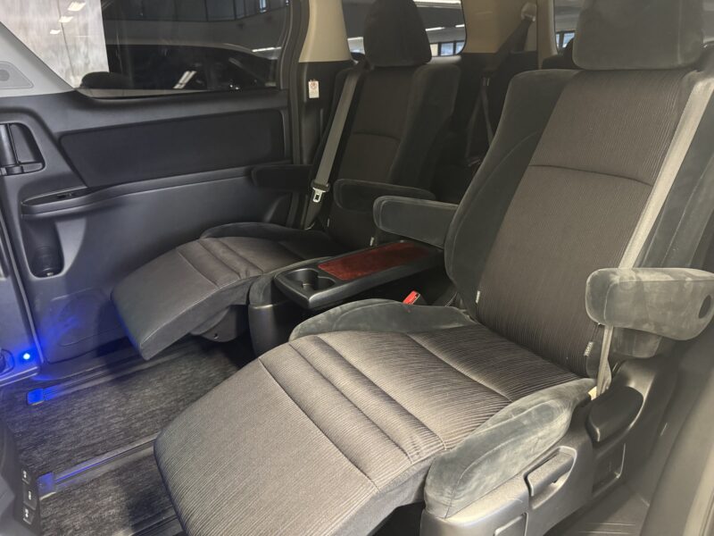 VELLFIRE ヴェルファイア 2.4Z 【車検2年付】