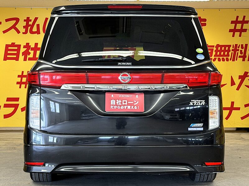 ELGRAND エルグランド 350ハイウェイスター 【4WD】