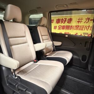 SERENA　セレナ　e-power ハイウェイスターV【ワンオーナー】
