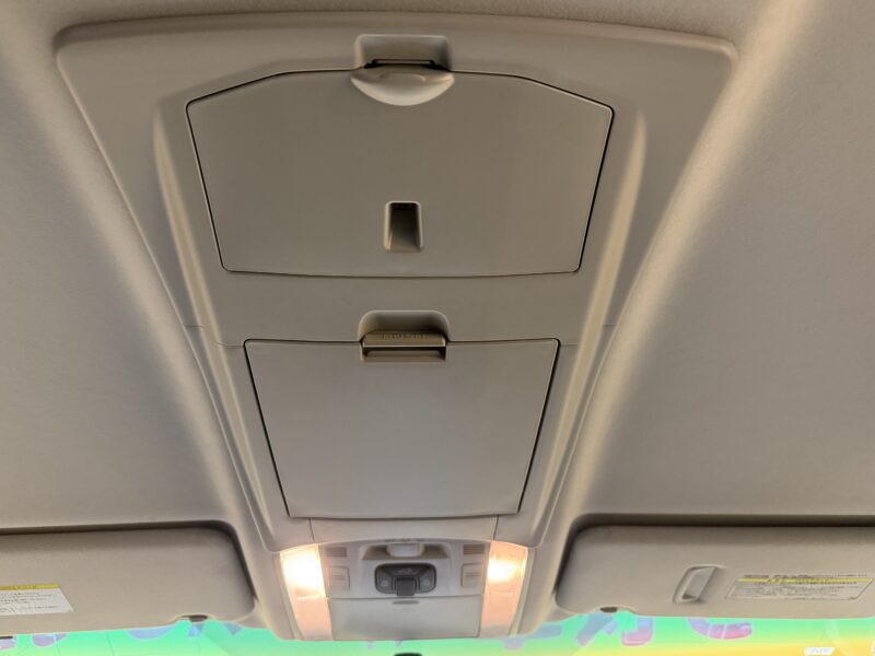 VELLFIRE ヴェルファイア 2.4Zプラチナセレクション【特別仕様車】【4WD】【カスタム】【車検2年付】