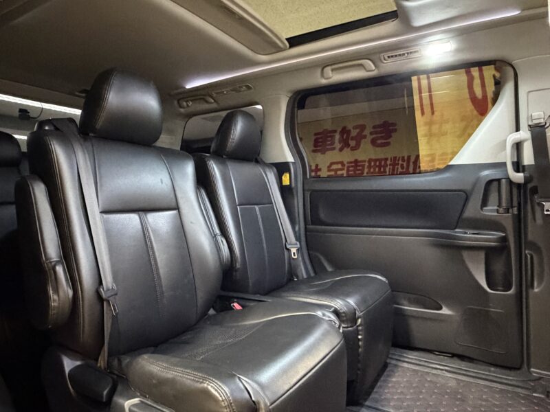 VELLFIRE ヴェルファイア 2.4Z プラチナセレクション2 【特別仕様車】【カスタム車】【車検2年付】