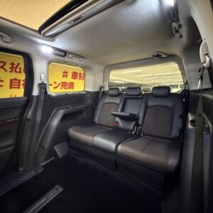ELGRAND　エルグランド　350ハイウェイスター【4WD】【車検2年付】