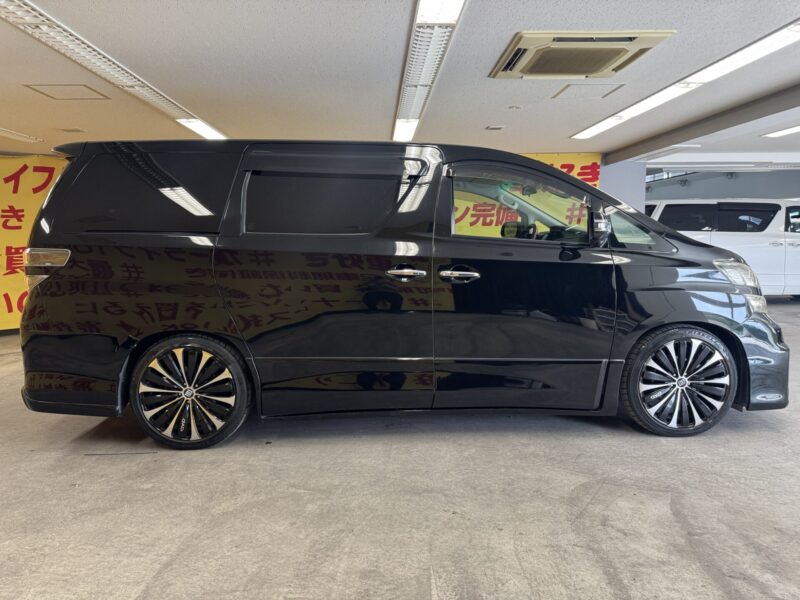 VELLFIRE ヴェルファイア 2.4ZプラチナセレクションⅡ 【特別仕様車】【4WD】【カスタム】【車検2年付】