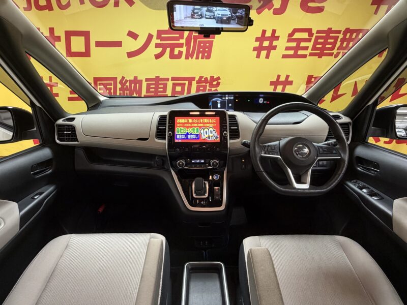 SERENA セレナ e-power ハイウェイスターV【ワンオーナー】