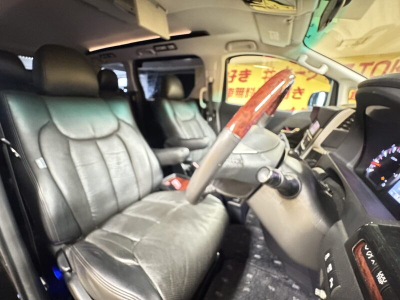 VELLFIRE ヴェルファイア 2.4ZプラチナセレクションⅡ 【特別仕様車】【4WD】【カスタム】【車検2年付】