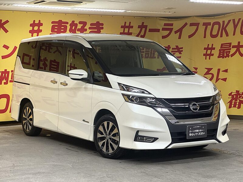 SERENA セレナ ハイウェイスター 【総合評価優良車】シンプルスマートのS-HYBRID🍃アイドリングストップ機能搭載🍃カタログ燃費JC08モード16.6km/L🍃純正SDナビ🛣️地デジフルセグTV📺DVD📀Bluetooth📱🎶両側パワースライドドア&デュアルバックドアタイプで荷物の出し入れも使い分け可能🧳✨エマージェンシーブレーキ搭載🚗純正フリップダウンモニター付きで後席のお子様も飽きずに楽しく乗れます😆✨ 夜間走行時も明るいLEDヘッドライト&フォグ🔦 ⭐1年保証+プラチナ保証⭐