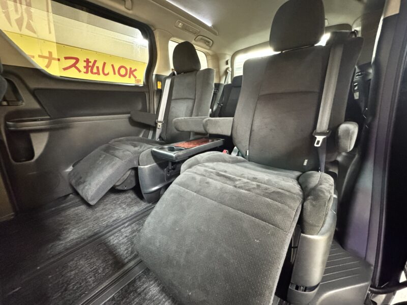 VELLFIRE ヴェルファイア 2.4Z プラチナセレクションⅡ 【特別仕様車】【4WD】