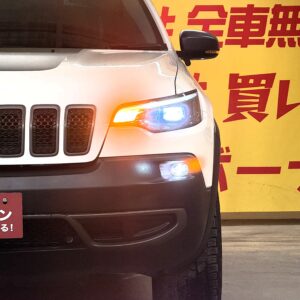 JEEP CHEROKEE　ジープチェロキー　トレイルホーク【カスタム】【４WD】【車検2年付】