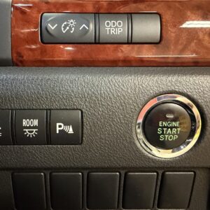 VELLFIRE　ヴェルファイア　2.4Z プラチナセレクション2 【特別仕様車】【カスタム車】【車検２年付】