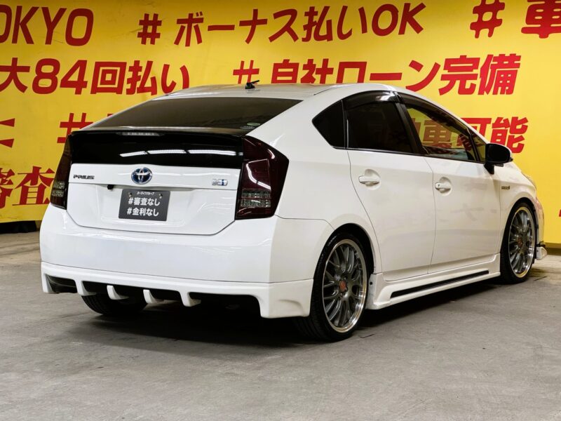 PRIUS プリウス L 【カスタム】【車検2年付】