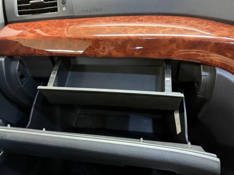 VELLFIRE ヴェルファイア 2.4Z プラチナセレクション2 【特別仕様車】【カスタム車】【車検2年付】