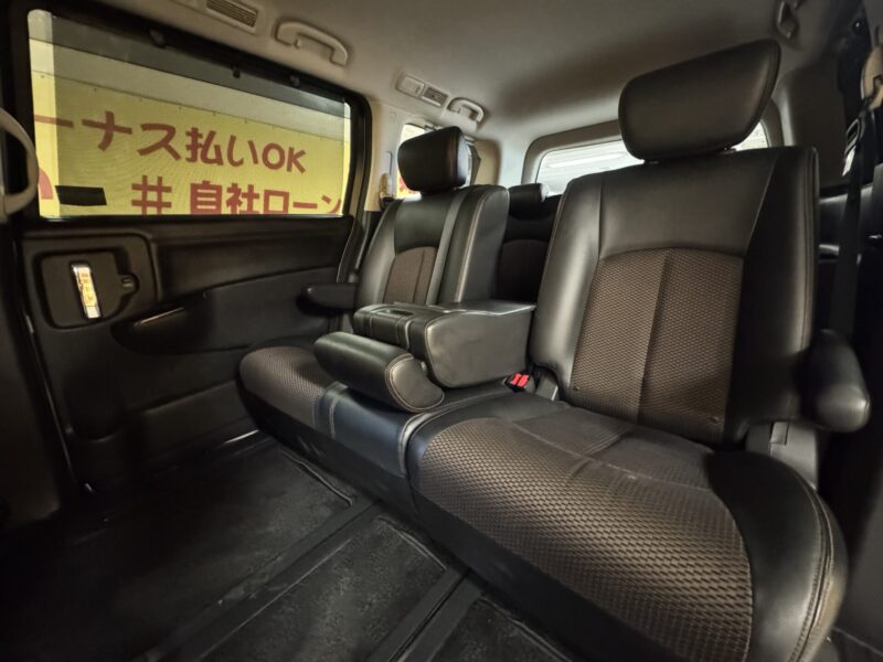 ELGRAND エルグランド 250ハイウェイスター【総合評価優良車】【カスタム】【車検2年付】