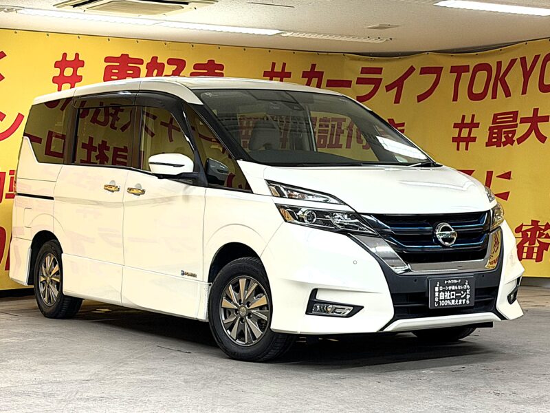SERENA セレナ e-power ハイウェイスターV【ワンオーナー】