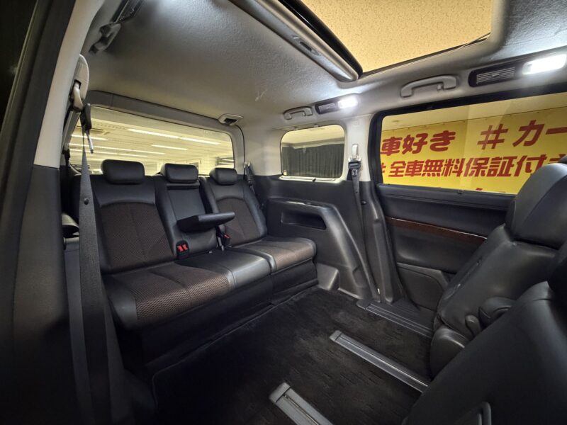 ELGRAND エルグランド 350ハイウェイスター【4WD】【車検2年付】