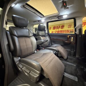 ELGRAND　エルグランド　350ハイウェイスター【4WD】【車検2年付】