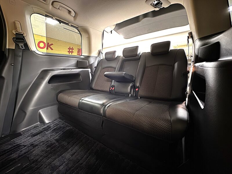 ELGRAND エルグランド 250ハイウェイスター 【総合評価優良車】