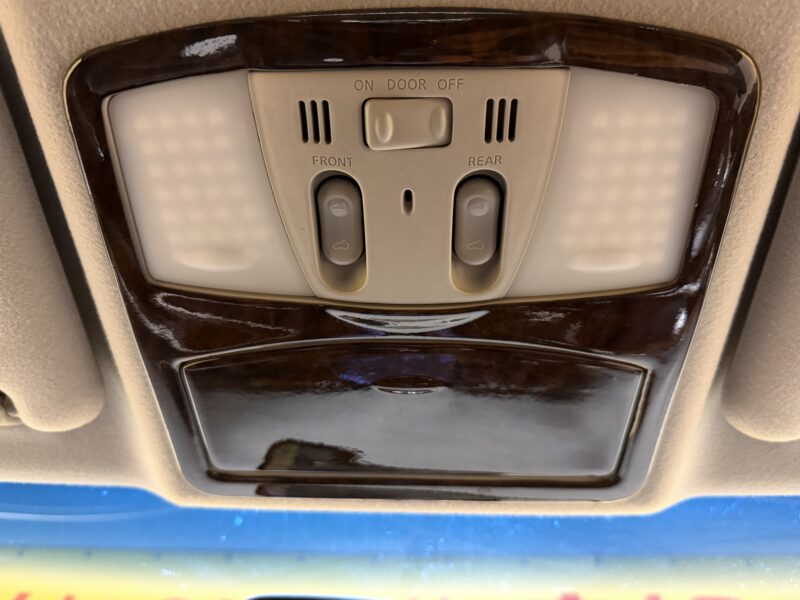 ELGRAND エルグランド 350ハイウェイスター【4WD】【車検2年付】