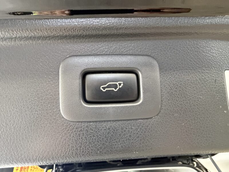 VELLFIRE ヴェルファイア 2.4Z プラチナムセレクション【特別仕様車】【総合評価優良車】【カスタム】【ワンオーナー】【車検2年付】