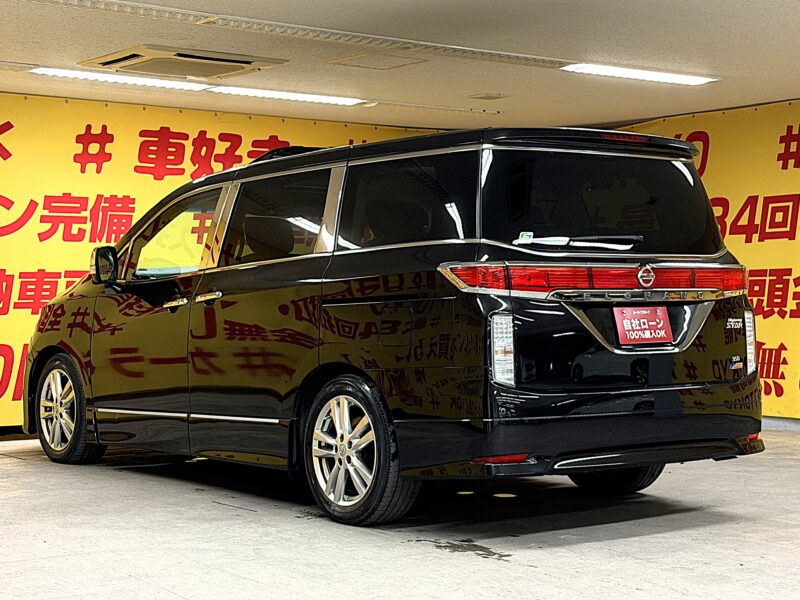 ELGRAND エルグランド 350ハイウェイスター【4WD】【車検2年付】