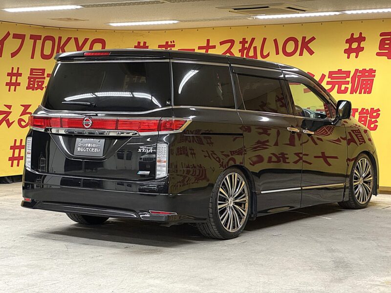 ELGRAND エルグランド 250ハイウェイスター 【車検2年付】
