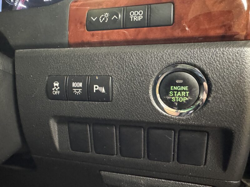 VELLFIRE ヴェルファイア 2.4Z プラチナセレクションⅡ 【特別仕様車】【4WD】