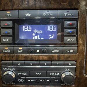 ELGRAND　エルグランド　350ハイウェイスター【4WD】【車検2年付】