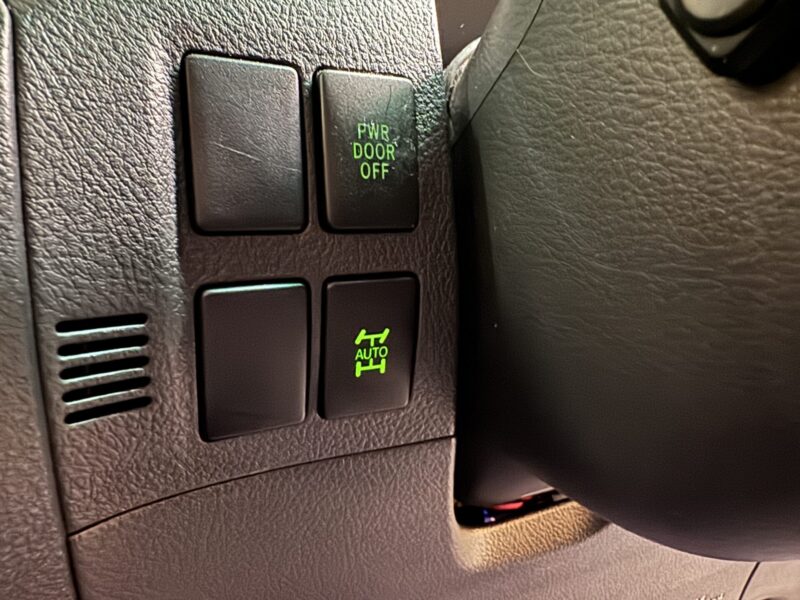 VELLFIRE ヴェルファイア 2.4ZプラチナセレクションⅡ 【特別仕様車】【4WD】【カスタム】【車検2年付】
